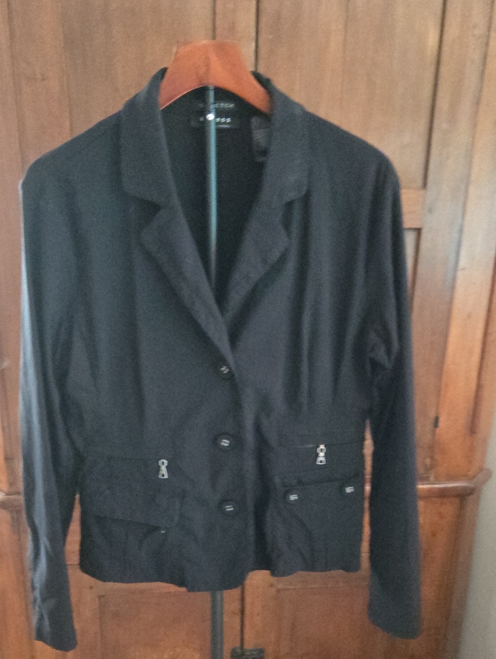 Liz Claiborne Black Casual Button-Up Blazer